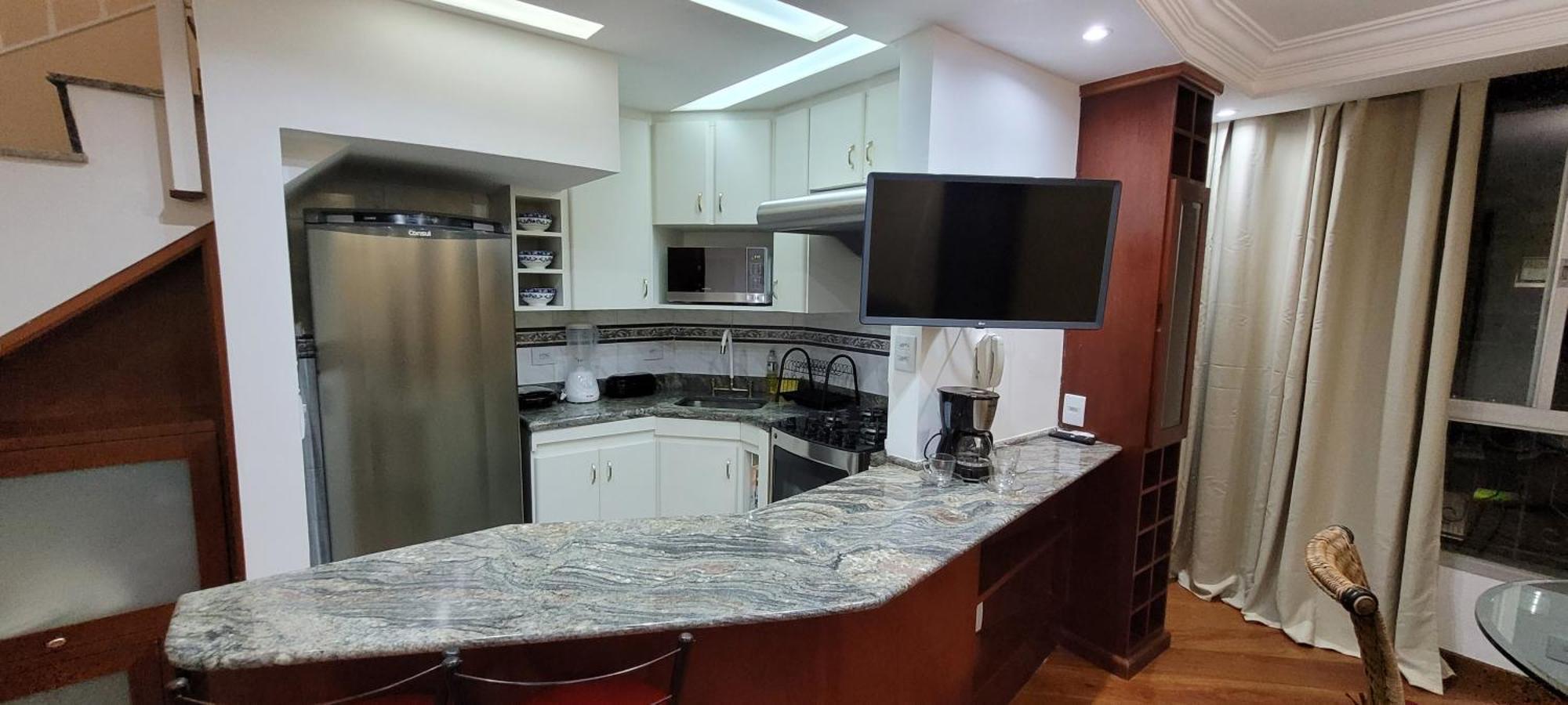 Excelente Duplex - 1 Quadra Av. Paulista Apartamento *