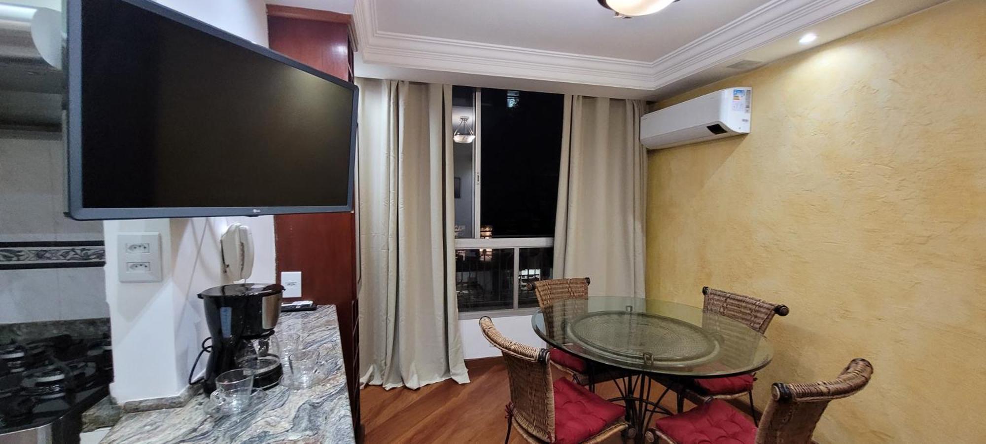 Excelente Duplex - 1 Quadra Av. Paulista Sao Paulo